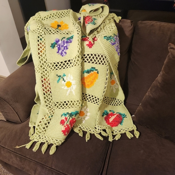 Vintage Crochet Blanket in Lime Green - Picture 1 of 6